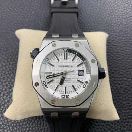 Audemars Piguet ROYAL OAK15710ST.OO.A002CA.02(41mm)