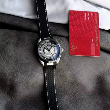 Omega AQUA TERRA （43mm）